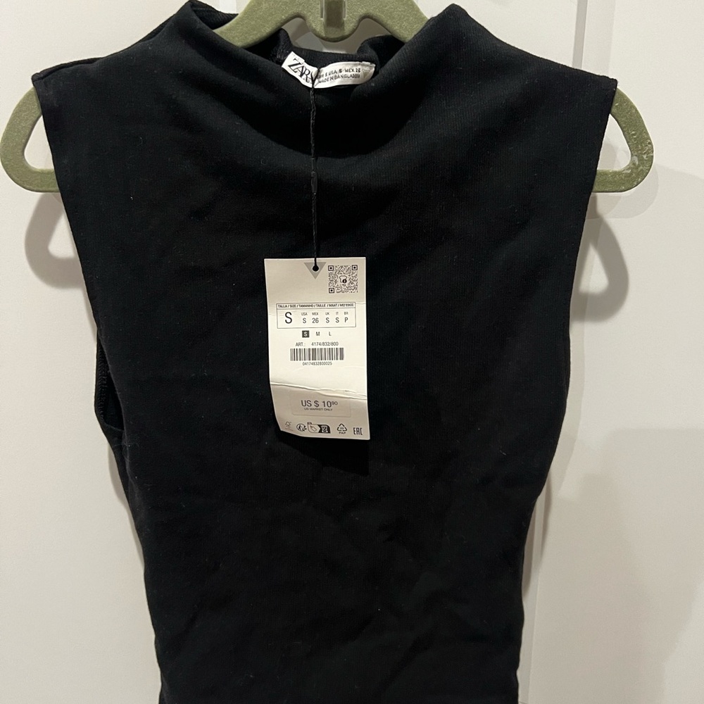Women’s Zara Black Sleeveless Top